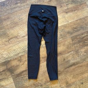 Lululemon Align Size 6 - slight pilling